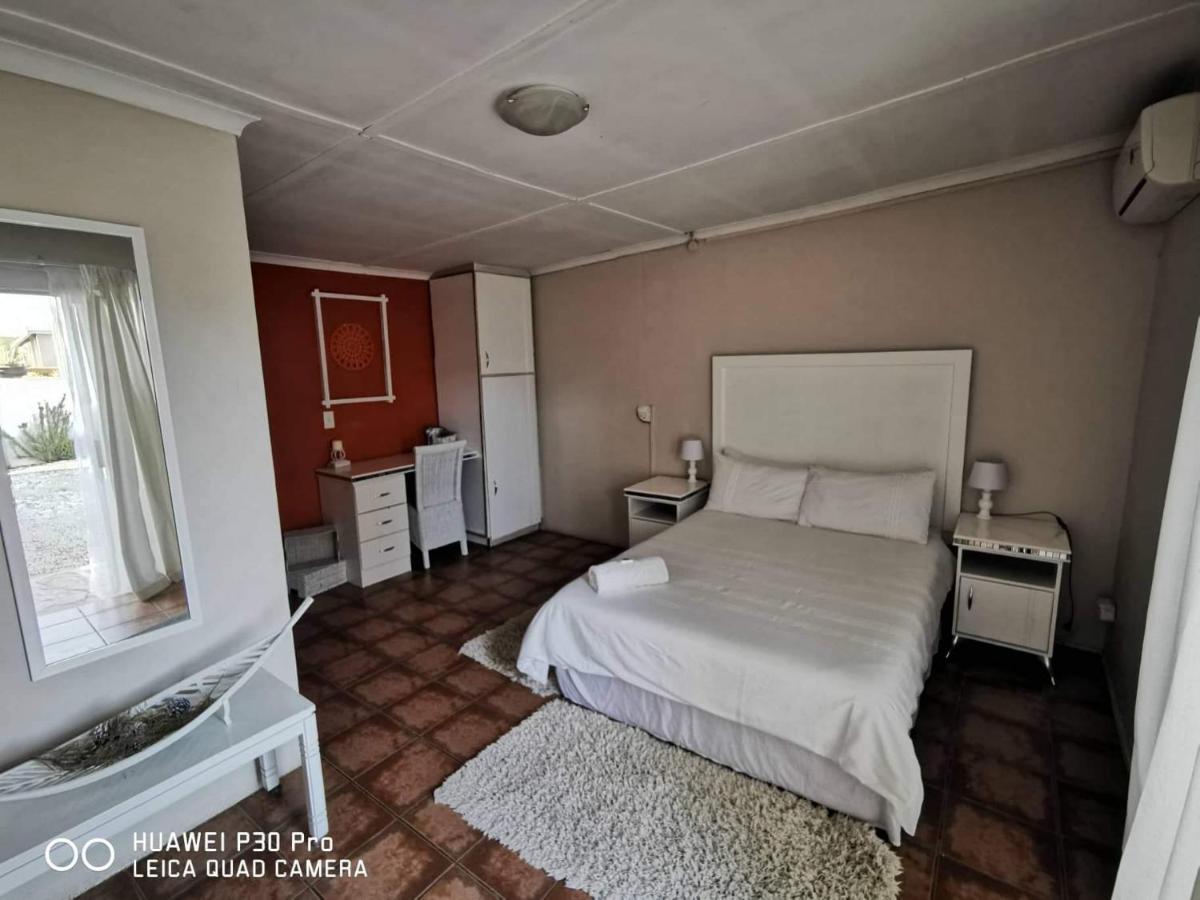 Akkerdam Bed And Breakfast Calvinia Exterior photo